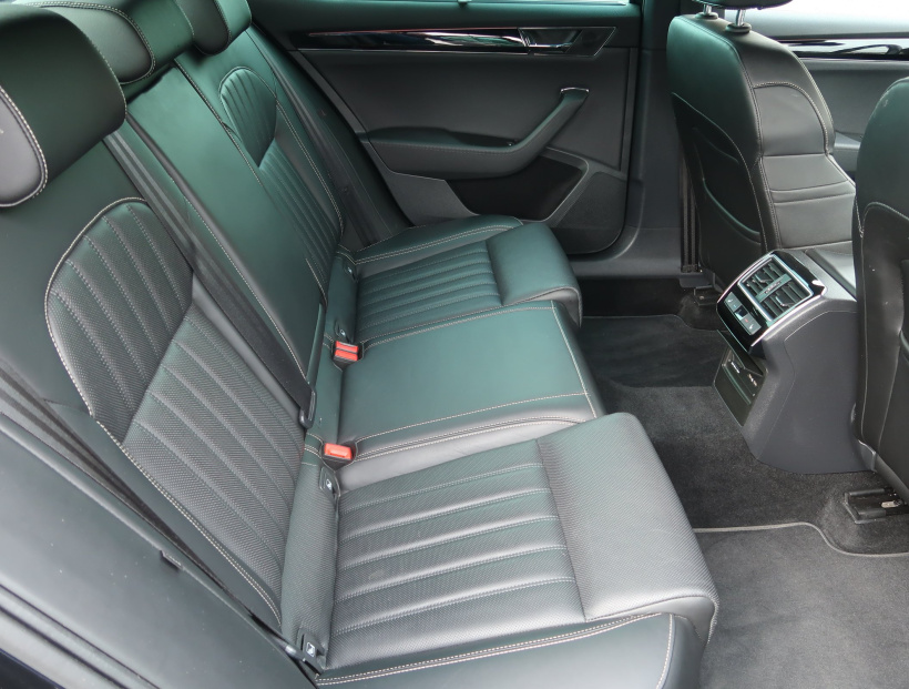 Škoda Superb, 2019