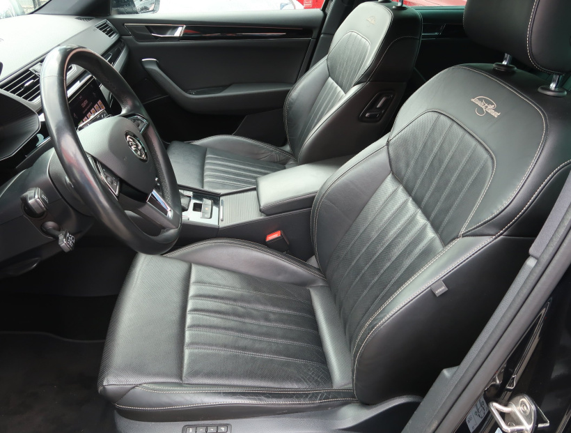 Škoda Superb, 2019