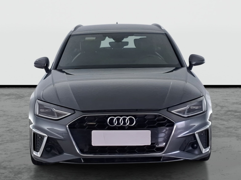 Audi A4, 2022