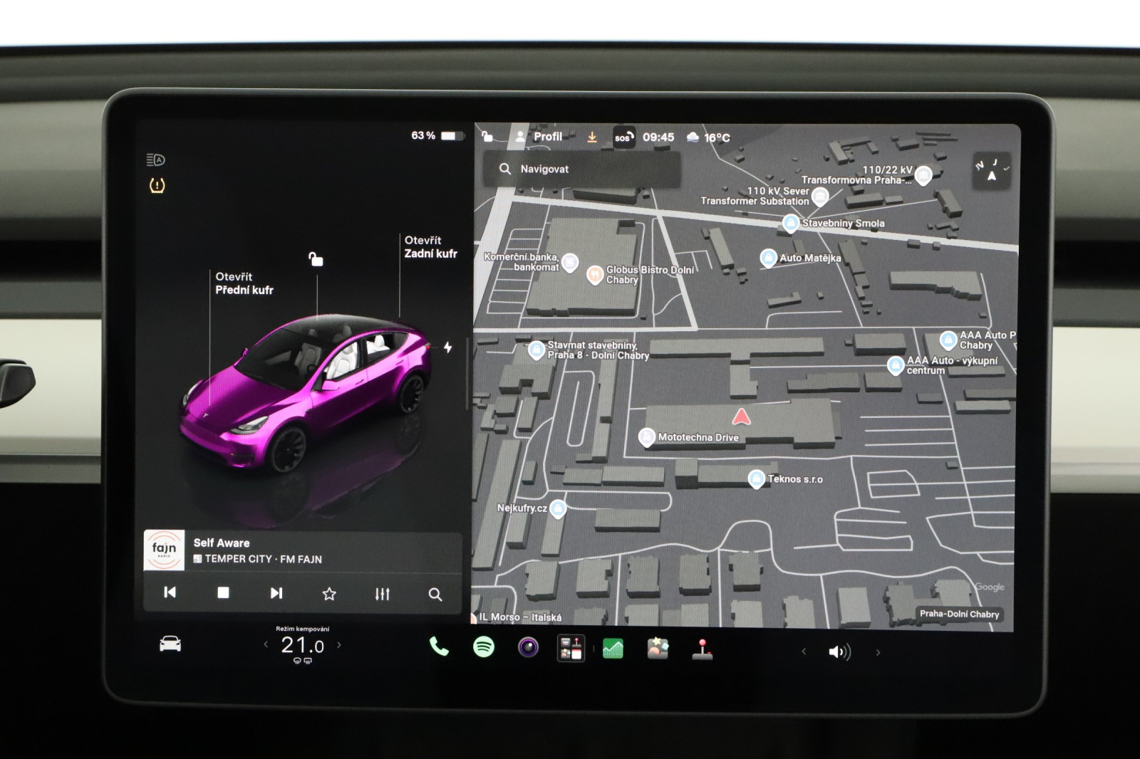 Tesla Model Y Standard Range – fotografie 17