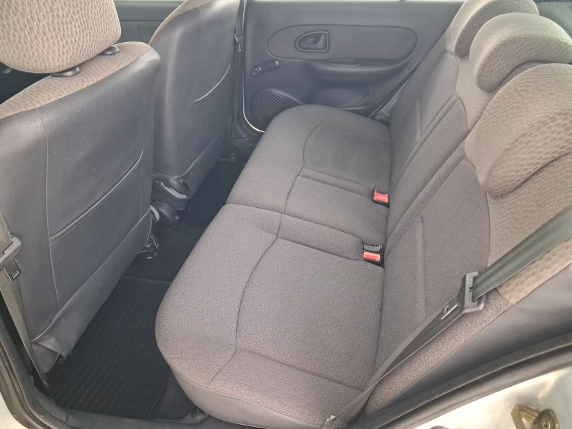 Renault Clio, 2004