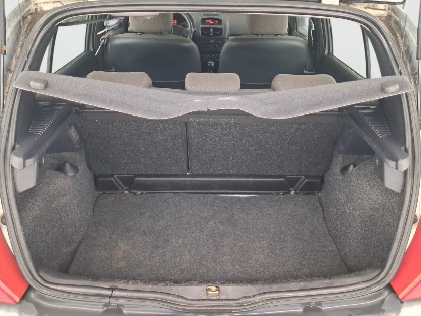 Renault Clio, 2004
