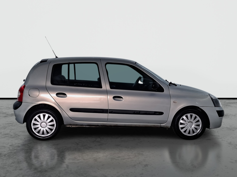 Renault Clio, 2004