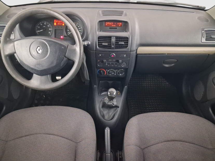 Renault Clio, 2004