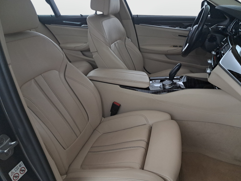 BMW 5, 2018