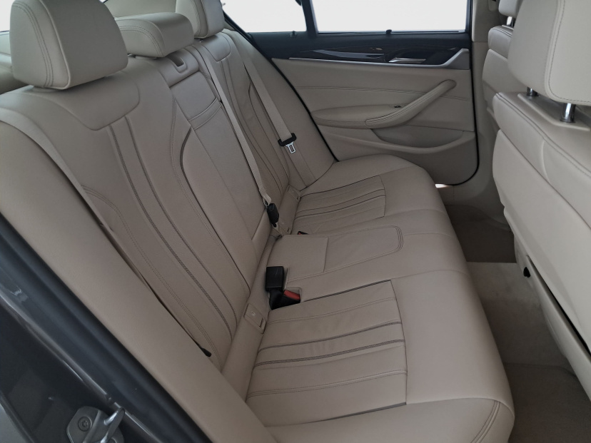 BMW 5, 2018