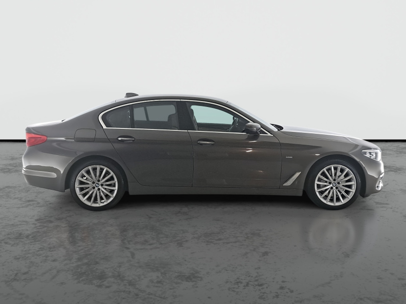 BMW 5, 2018