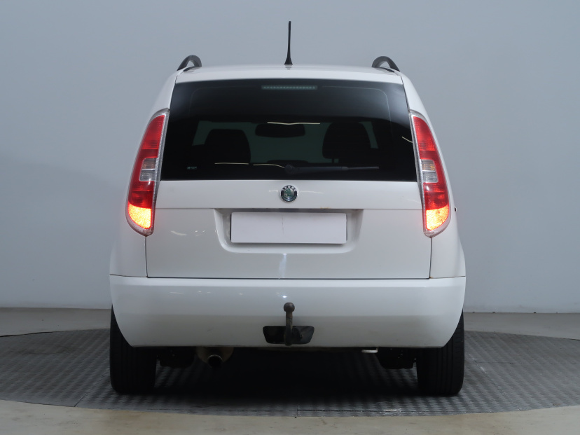Škoda Roomster, 2011