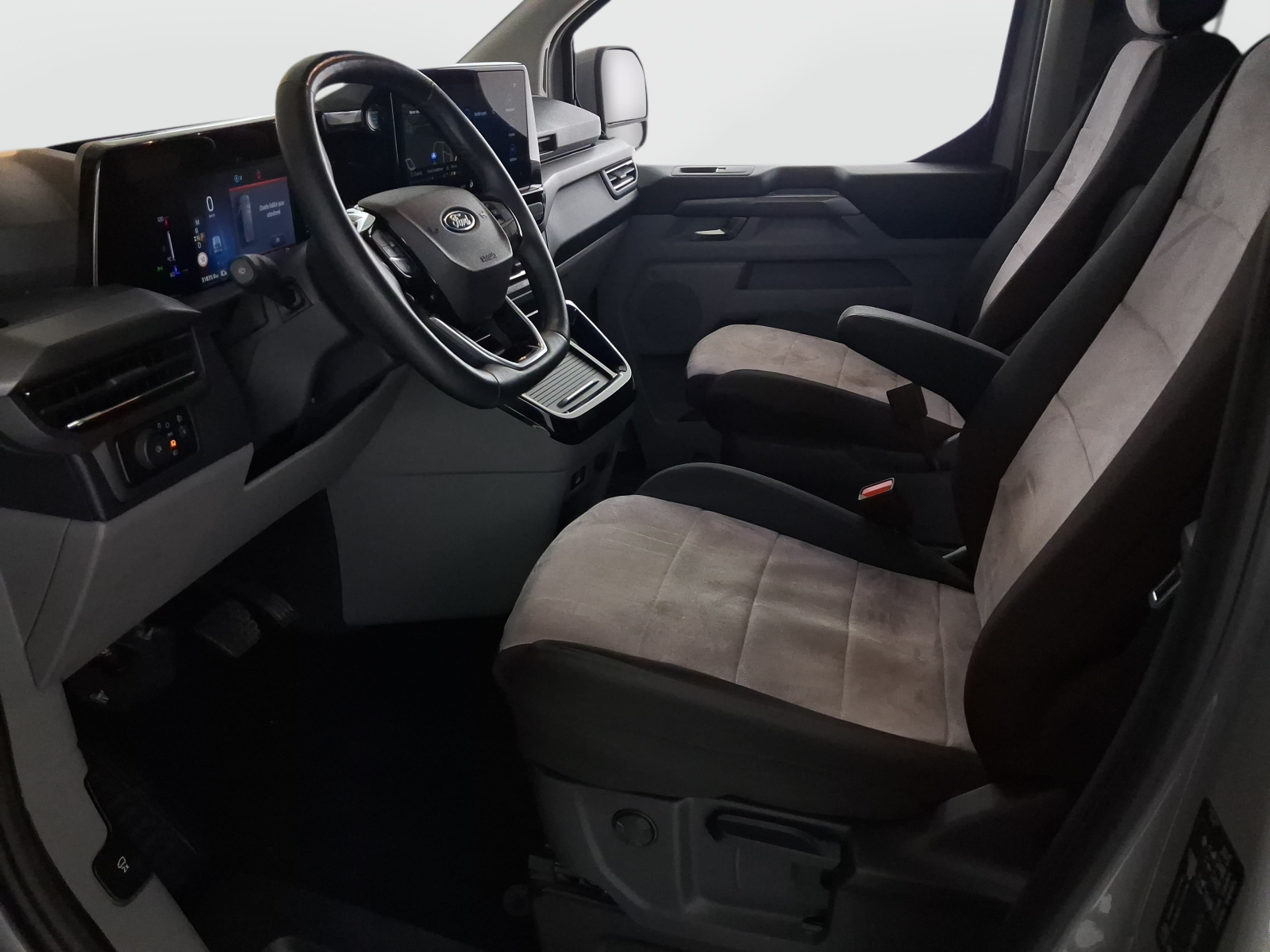 Ford Tourneo Custom - 2024