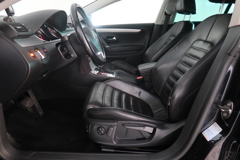 Volkswagen Passat CC, 2009