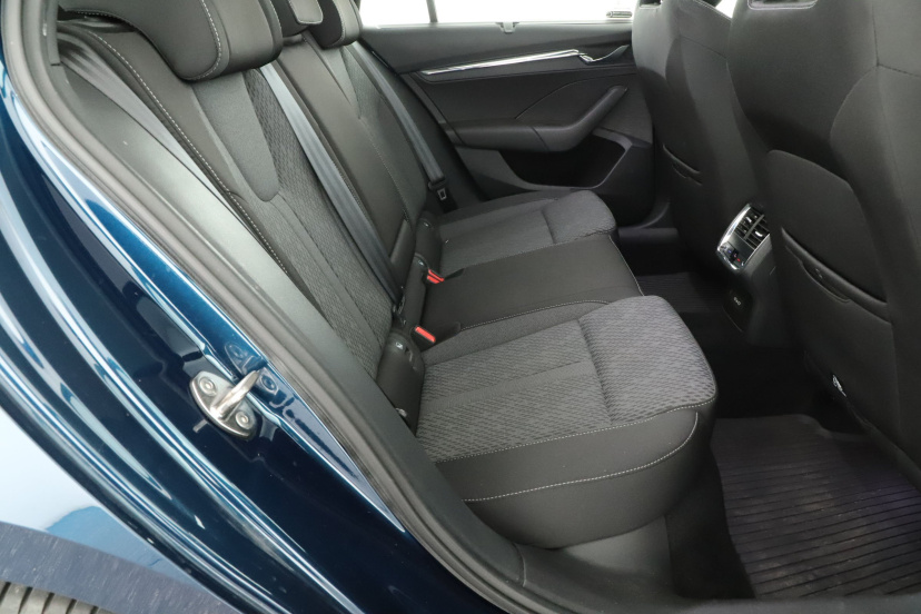 Škoda Octavia, 2021 – zdjęcie 12
