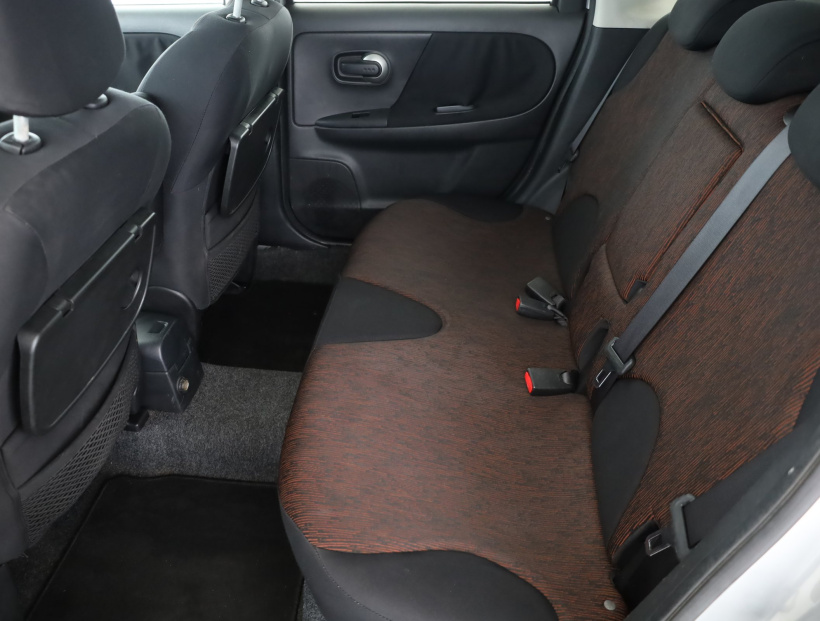 Nissan Note, 2009