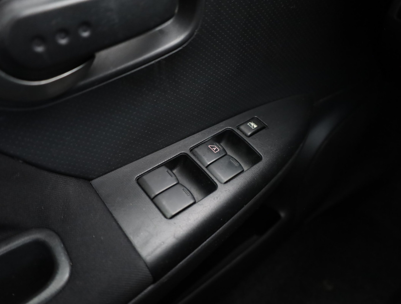 Nissan Note, 2009