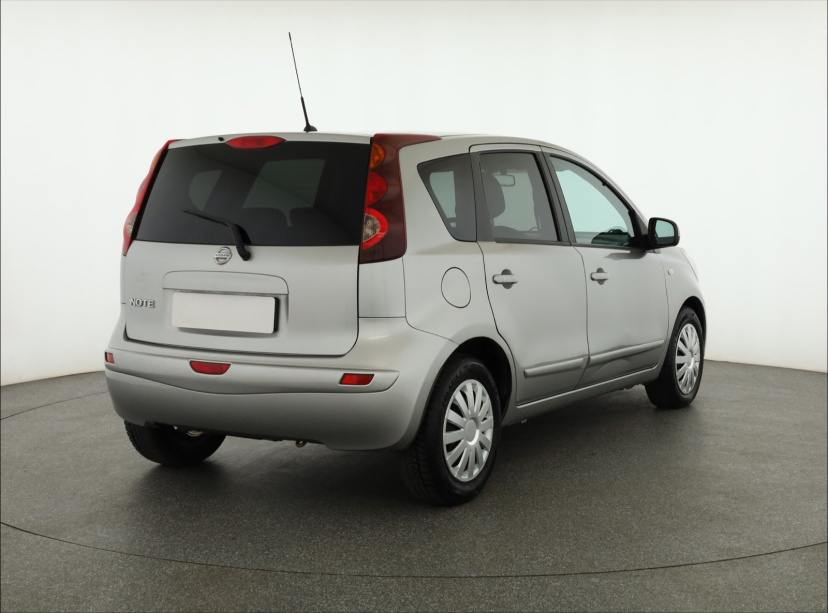 Nissan Note, 2009