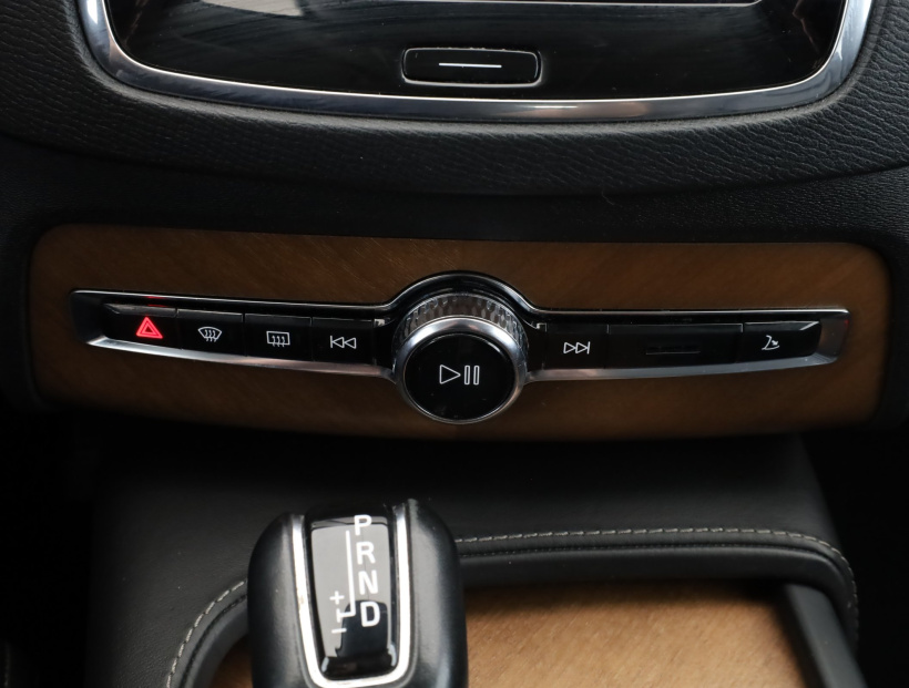Volvo XC90, 2017