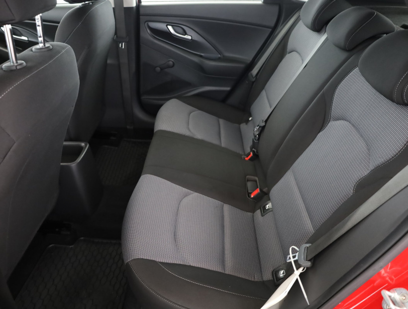 Hyundai i30, 2022