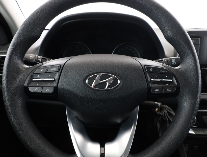 Hyundai i30, 2022