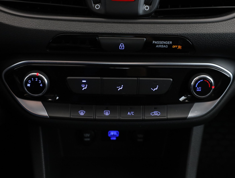Hyundai i30, 2022