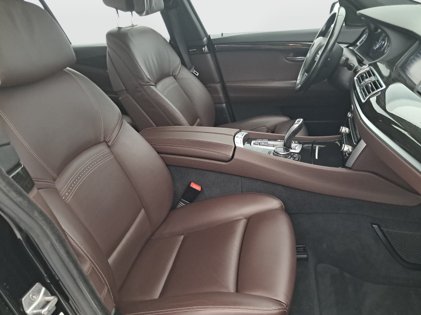 BMW 5GT, 2014