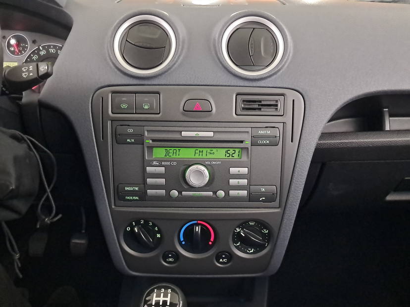 Ford Fusion, 2011