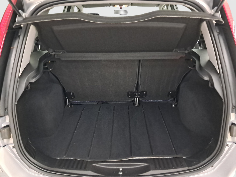 Ford Fusion, 2011