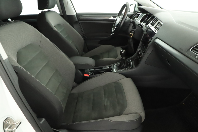 Volkswagen Golf, 2019