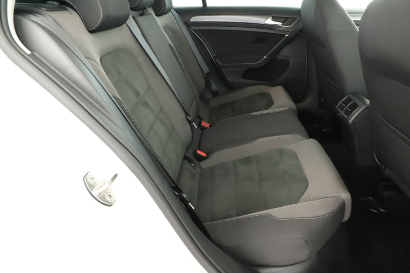 Volkswagen Golf, 2019