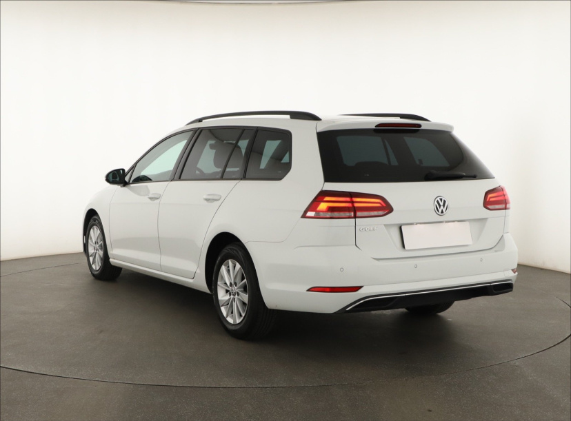 Volkswagen Golf, 2019