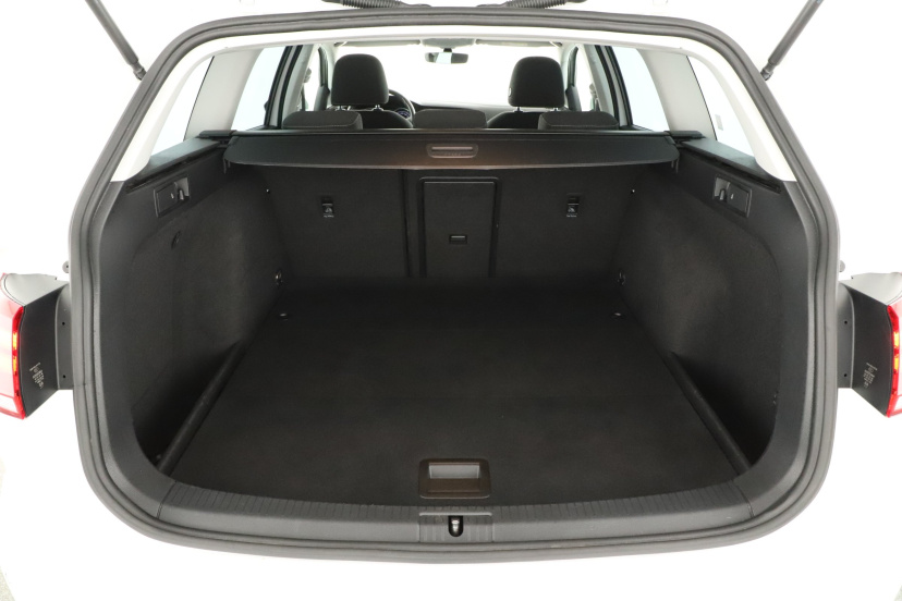 Volkswagen Golf, 2019