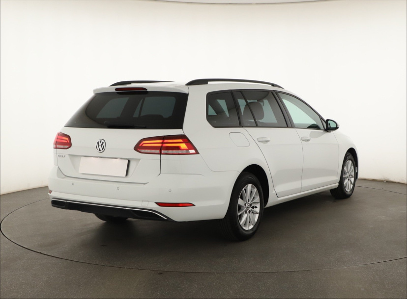Volkswagen Golf, 2019