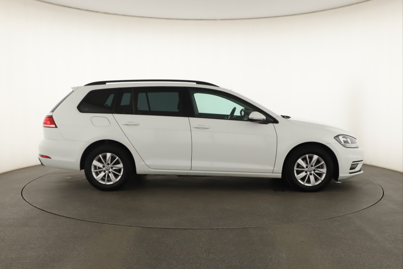 Volkswagen Golf, 2019