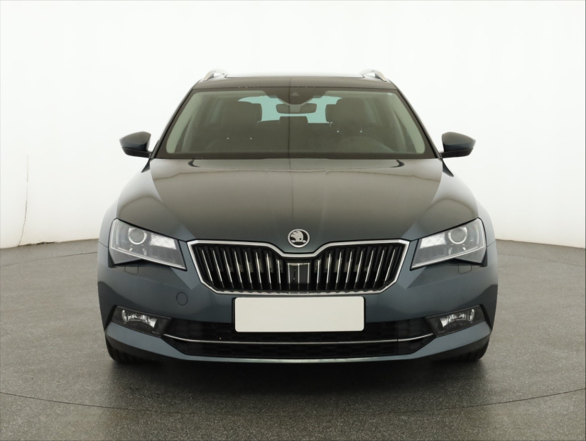 Škoda Superb, 2017