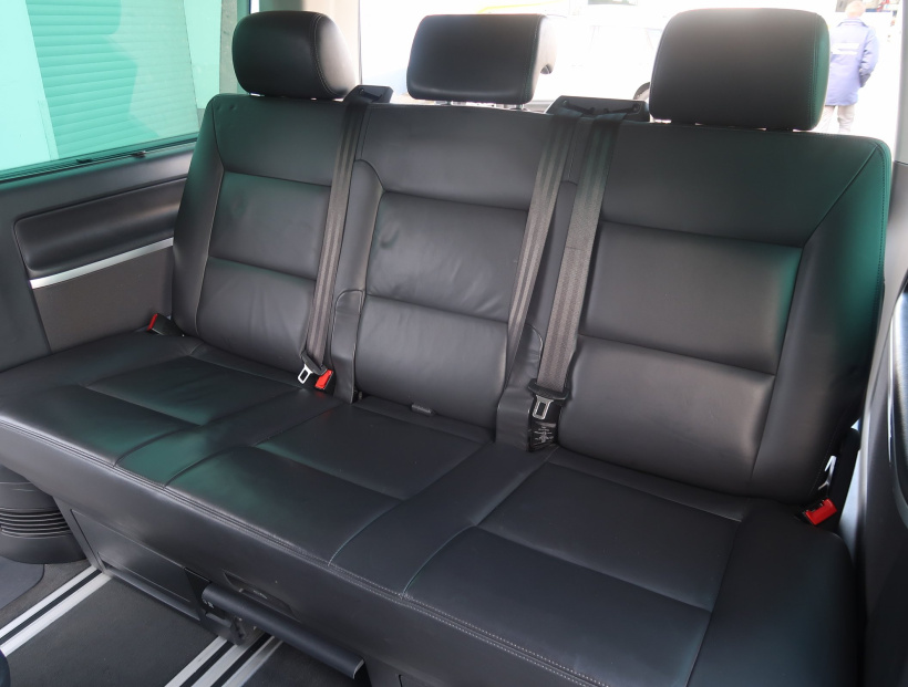 Volkswagen Multivan, 2013
