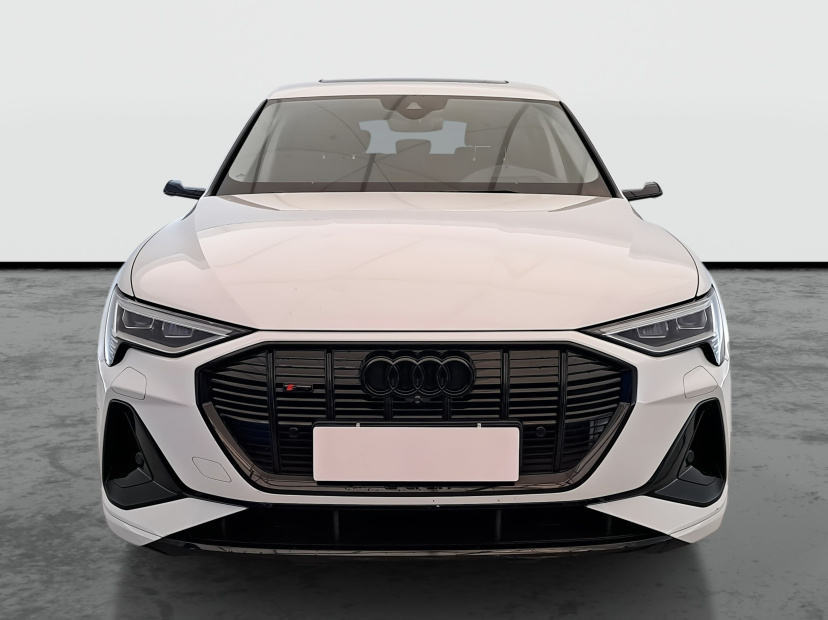 Audi e-tron, 2021