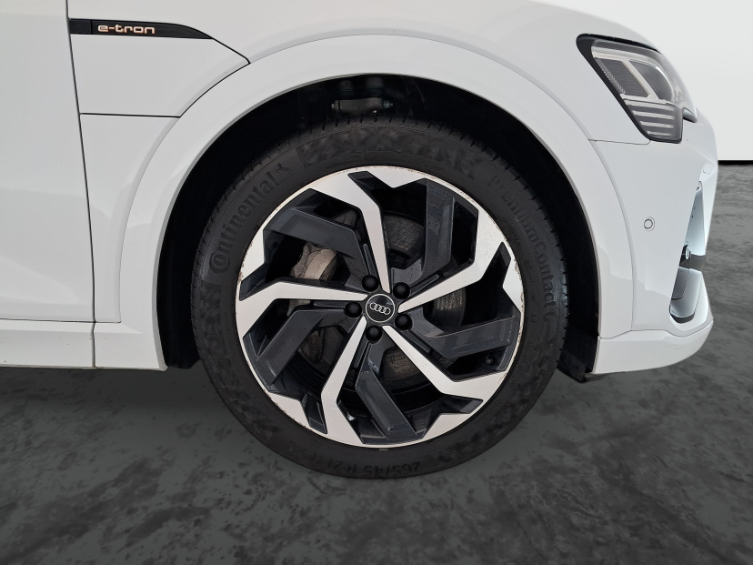 Audi e-tron, 2021