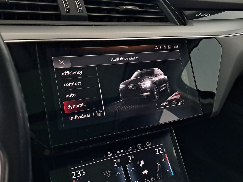 Audi e-tron, 2021