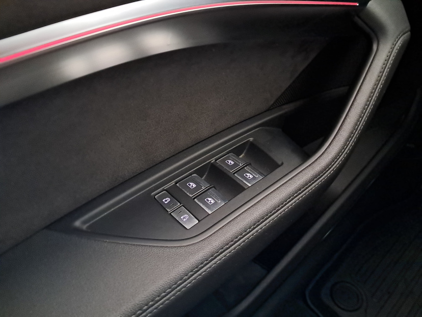 Audi e-tron, 2021