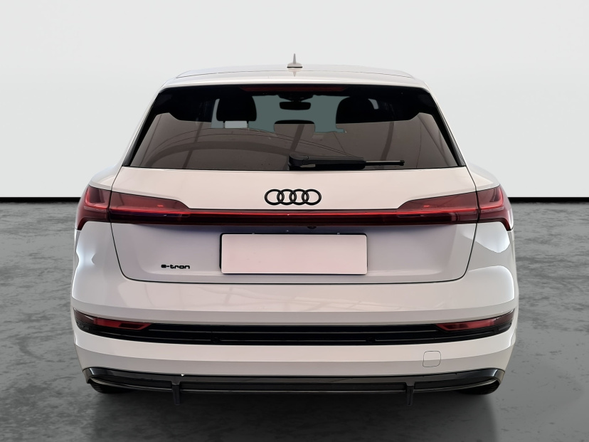 Audi e-tron, 2021