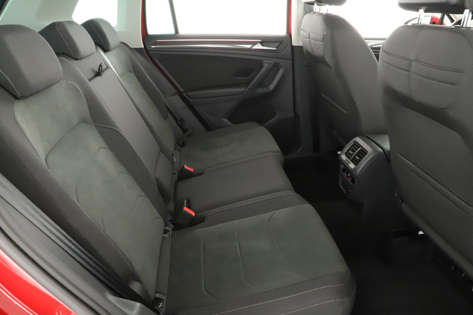 Volkswagen Tiguan - 2022