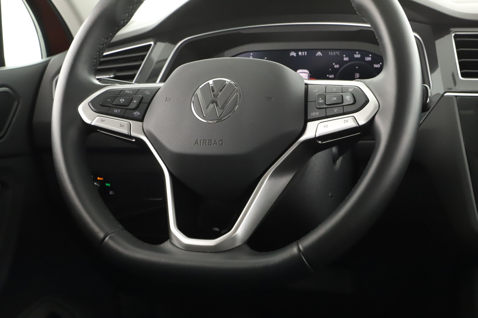 Volkswagen Tiguan - 2022