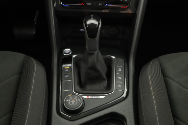Volkswagen Tiguan - 2022