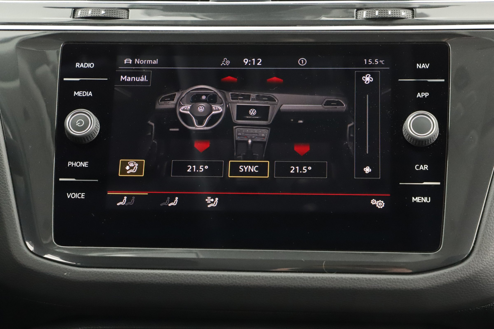 Volkswagen Tiguan - 2022