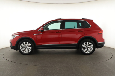 Volkswagen Tiguan - 2022