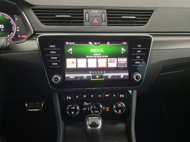 Škoda Superb - 2023
