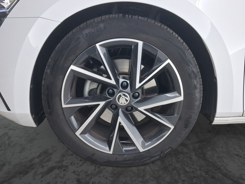 Škoda Superb, 2023