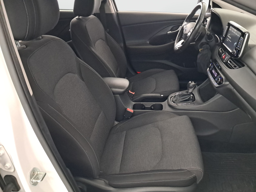 Hyundai i30, 2021