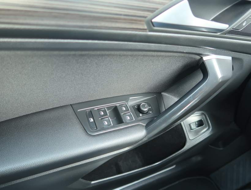 Volkswagen Tiguan Allspace, 2022