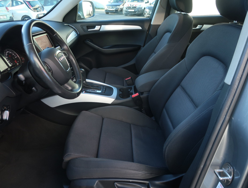 Audi Q5, 2011