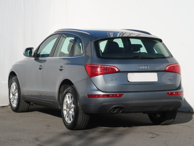 Audi Q5, 2011