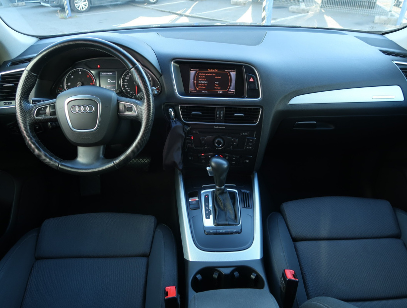 Audi Q5, 2011